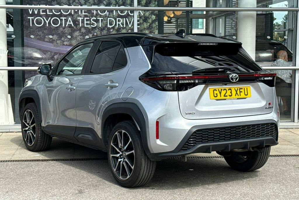 Toyota Yaris Cross 1.5 Vvt H Gr Sport Suv Hybrid E Cvt Silver #4