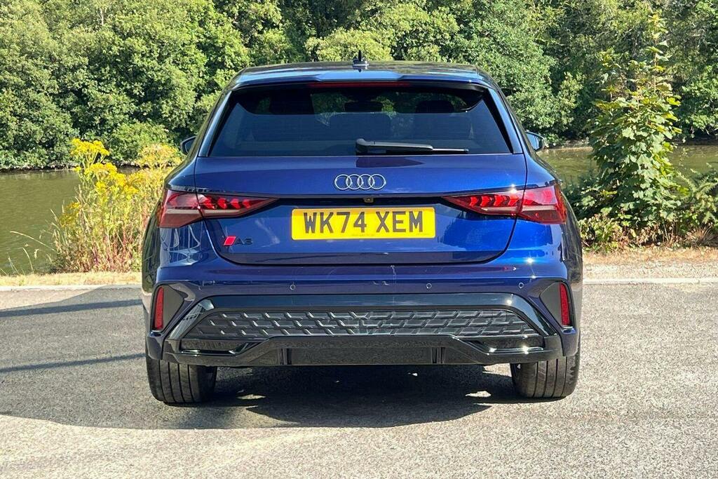 Audi A3 Black Edition 35 Tfsi 150 Ps S Tronic Grey #4