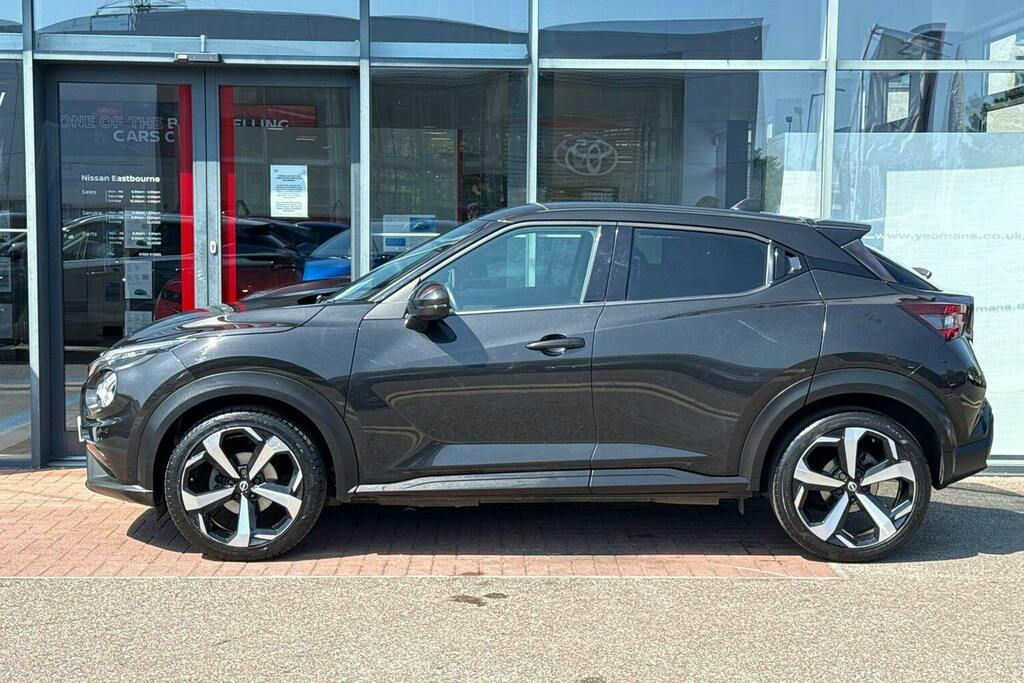 Nissan Juke 1.0 Dig T Tekna Suv Dct GX22YRO Black #6