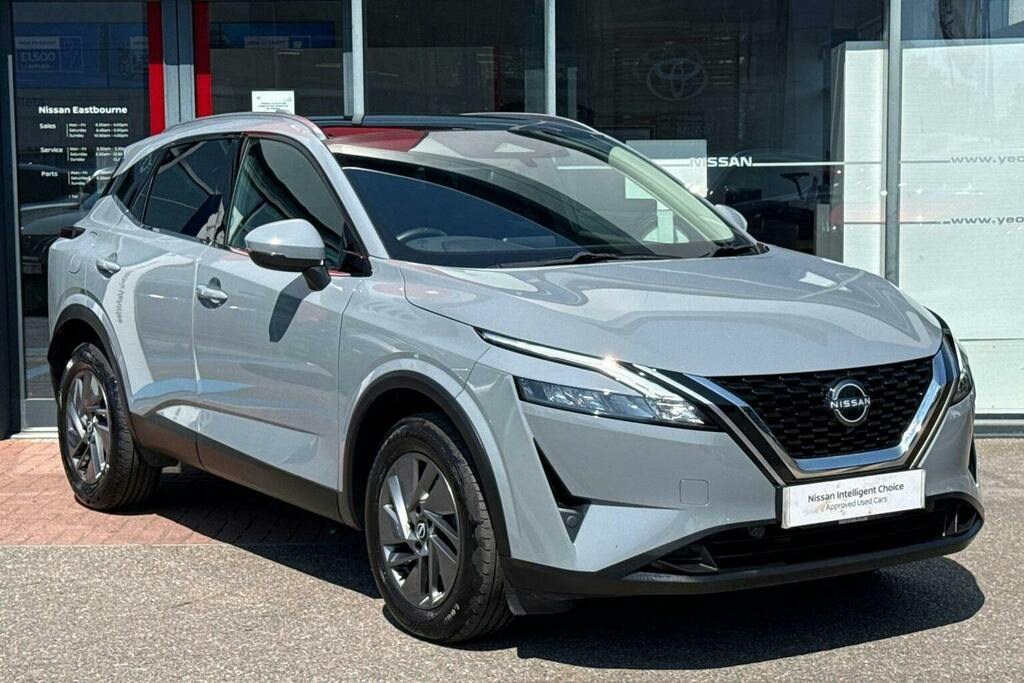 Nissan Qashqai 1.3 Dig T Mhev Acenta Premium Suv Hybri Grey