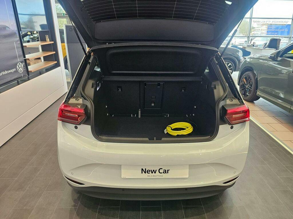 Volkswagen ID.3 79Kwh Match Pro S - 2026 75 Black #9