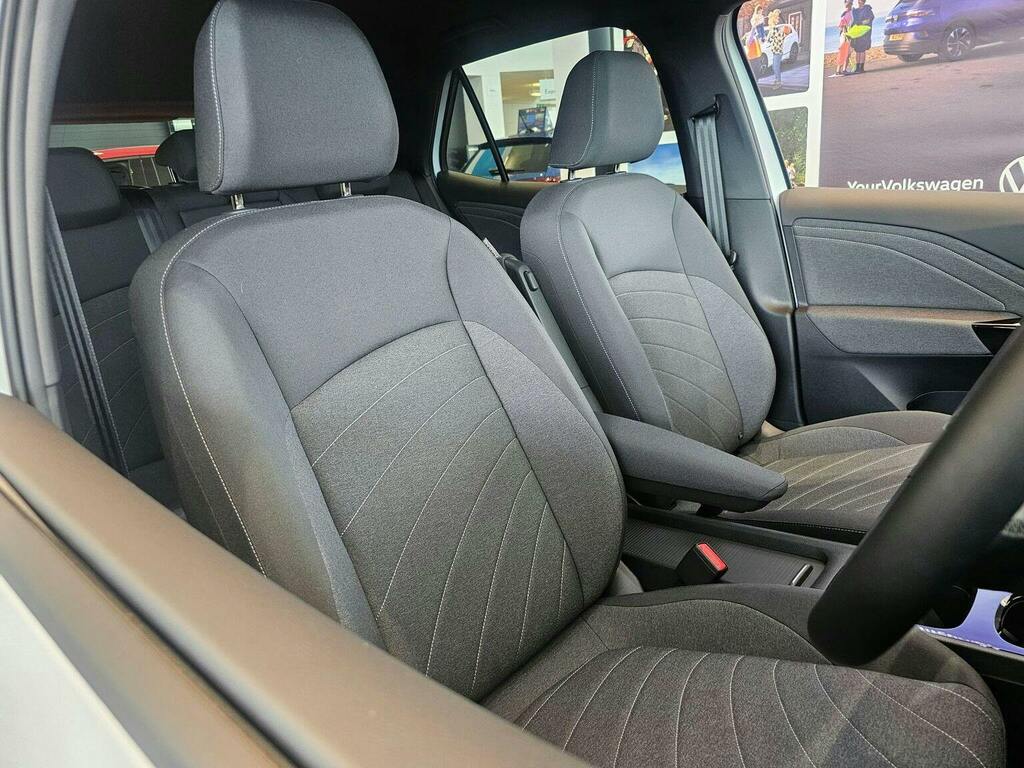 Volkswagen ID.3 79Kwh Match Pro S - 2026 75 Black #13