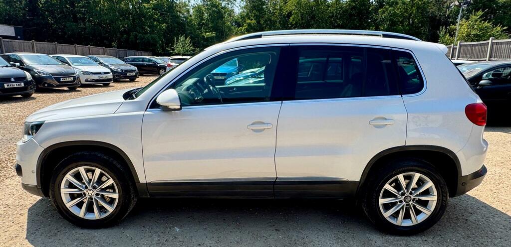Volkswagen Tiguan 2.0 Tdi Sport 4Wd Euro 5 Black #13