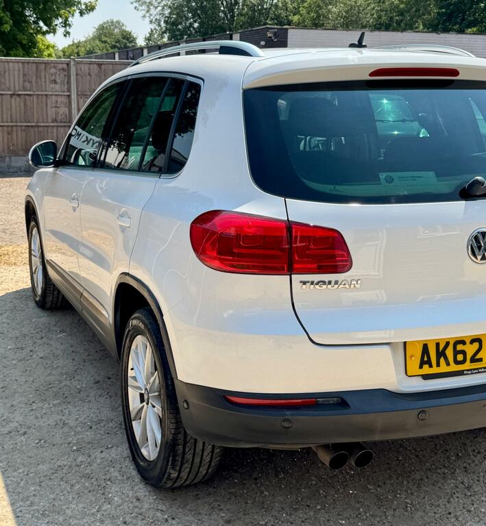 Volkswagen Tiguan 2.0 Tdi Sport 4Wd Euro 5 Black #12