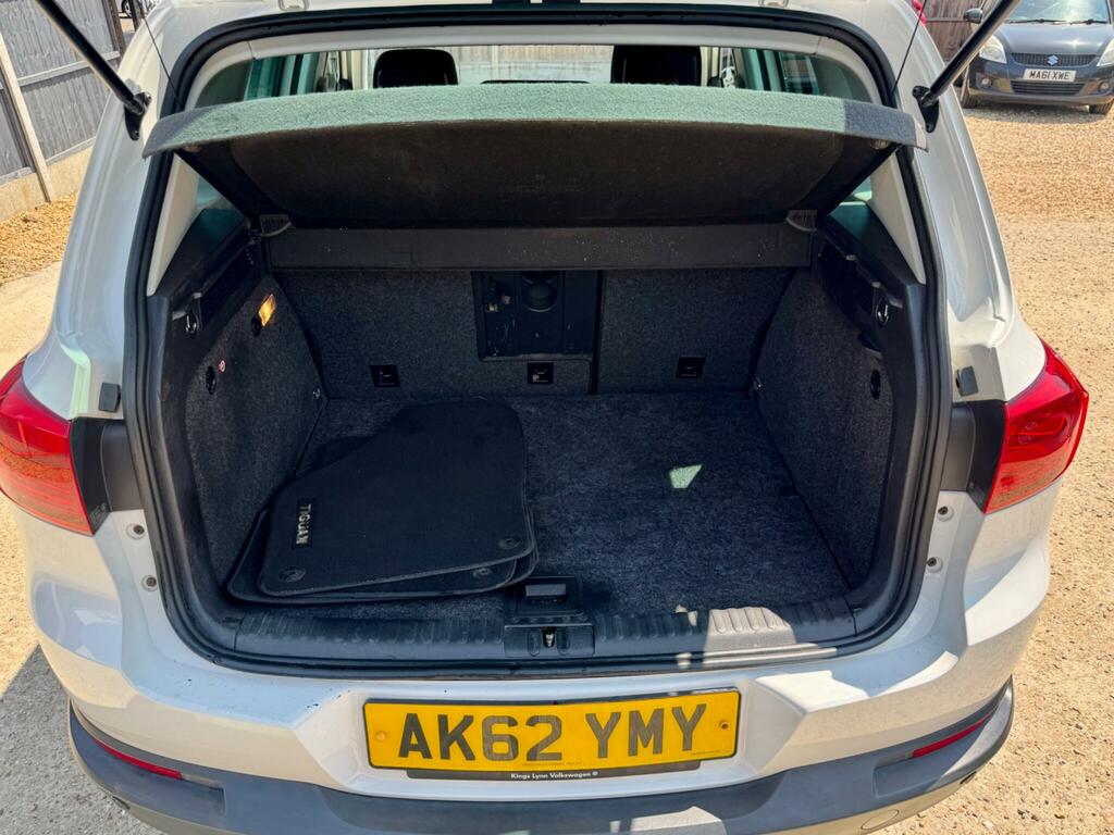Volkswagen Tiguan 2.0 Tdi Sport 4Wd Euro 5 Black #9