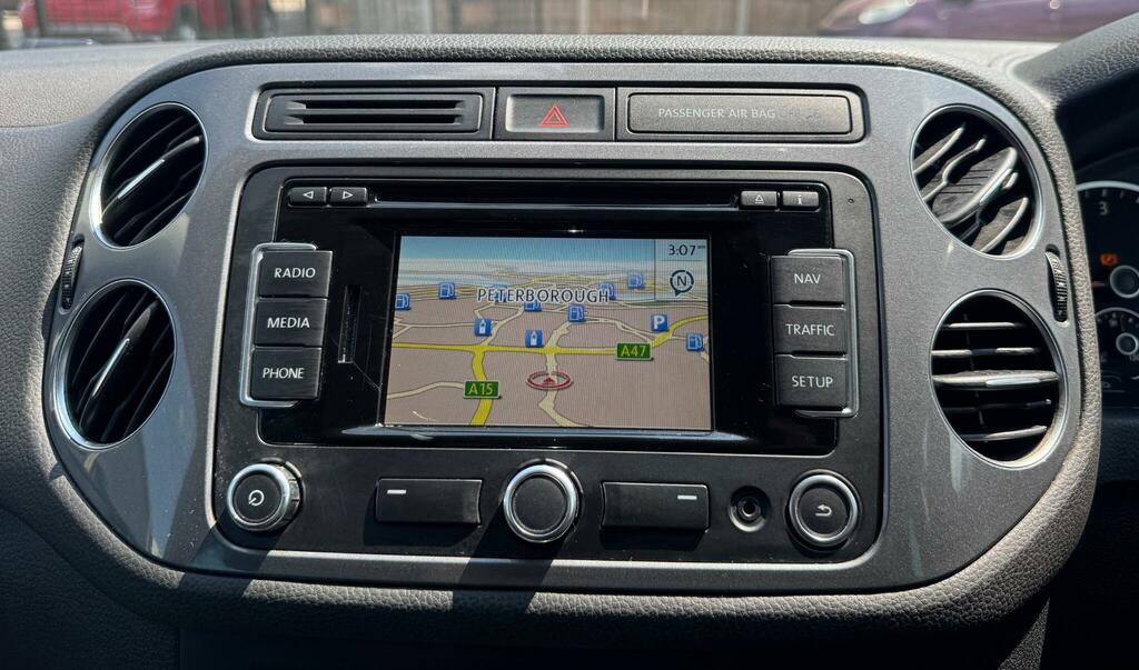 Volkswagen Tiguan 2.0 Tdi Sport 4Wd Euro 5 Black #43