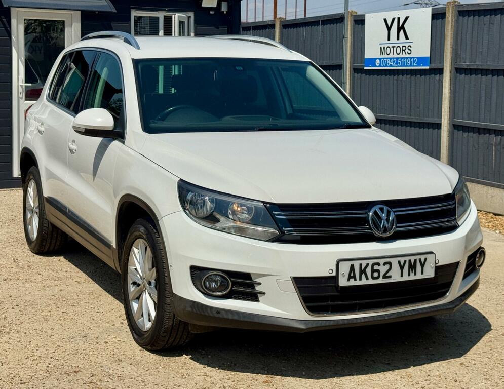 Volkswagen Tiguan 2.0 Tdi Sport 4Wd Euro 5 Black #2
