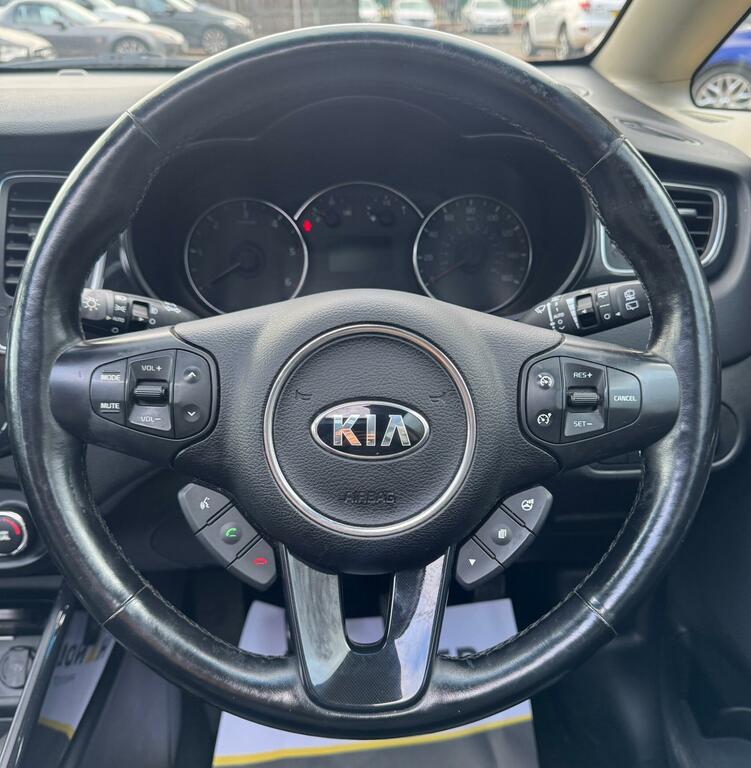 Kia Carens 2 Silver #38