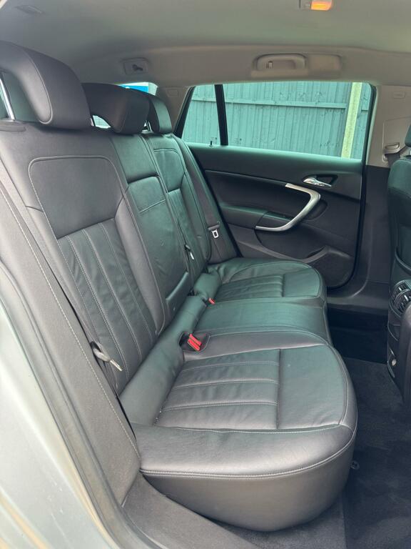 Vauxhall Insignia Hatchback Tech Silver #26