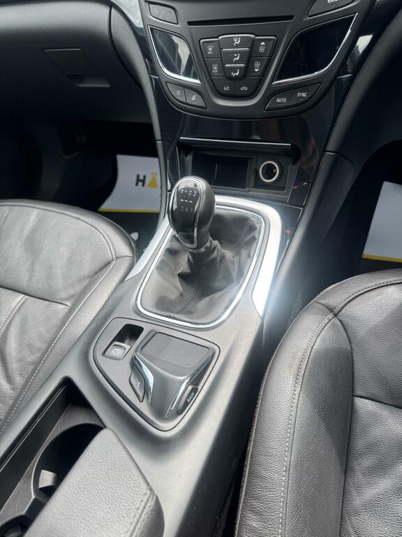 Vauxhall Insignia Hatchback Tech Silver #38