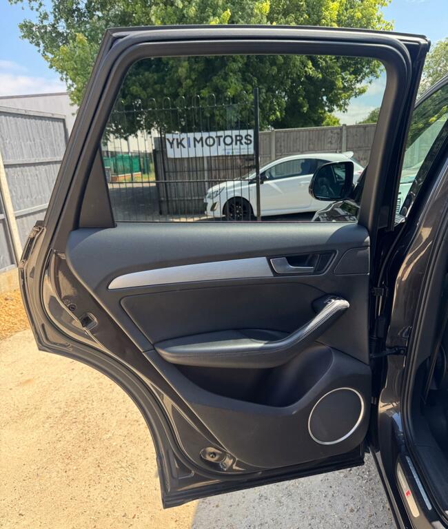 Audi Q5 2.0 Tdi Quattro S Black #28