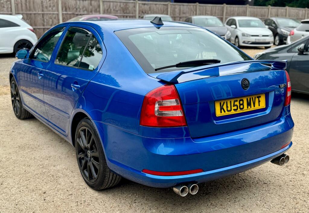Skoda Octavia 2.0 Scout Tdi 4X4 Blue #9