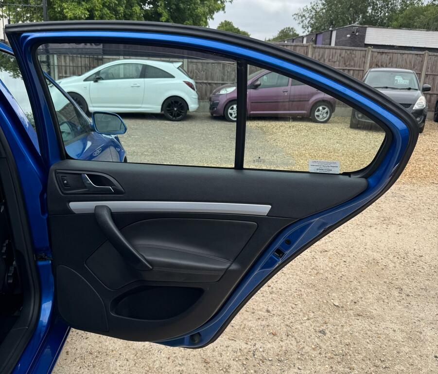Skoda Octavia 2.0 Scout Tdi 4X4 Blue #23