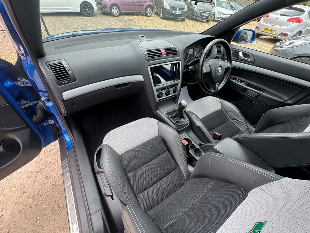 Skoda Octavia 2.0 Scout Tdi 4X4 Blue #33
