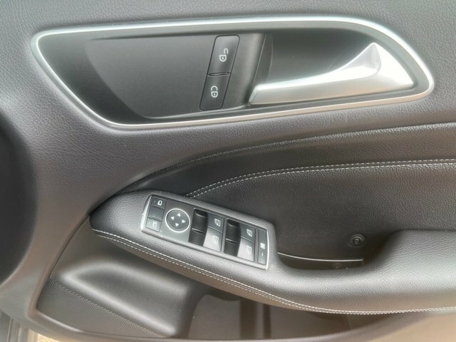 Mercedes-Benz B Class 2016 2.1 B200d Sport Executive Mpv 7G Grey #9