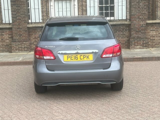 Mercedes-Benz B Class 2016 2.1 B200d Sport Executive Mpv 7G Grey #20