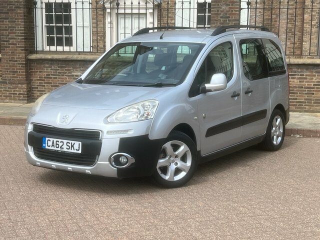 Peugeot Partner Tepee 2013 1.6 Hdi Tepee Outdoor Mpv Silver #3