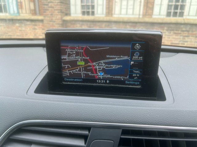 Audi Q3 Automatic Black #14