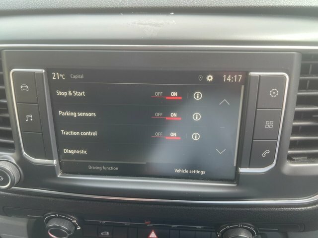 Vauxhall Vivaro   #15