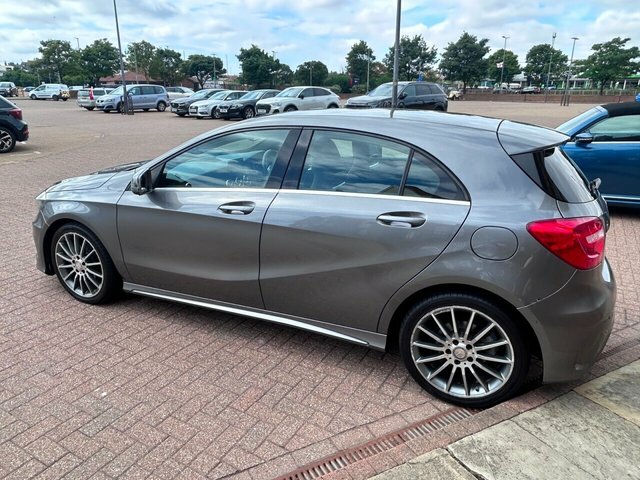 Mercedes-Benz A Class 2015 1.5 A180 Cdi Amg Sport Hatchback M Grey #3