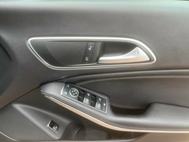 Mercedes-Benz CLA Class Cla 220D Amg Line Tip White #18