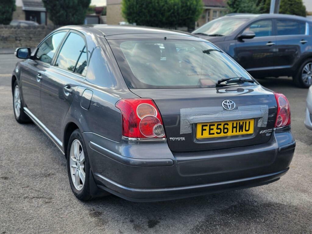 Toyota Avensis 1.8 Vvt-i T3-x Grey #4