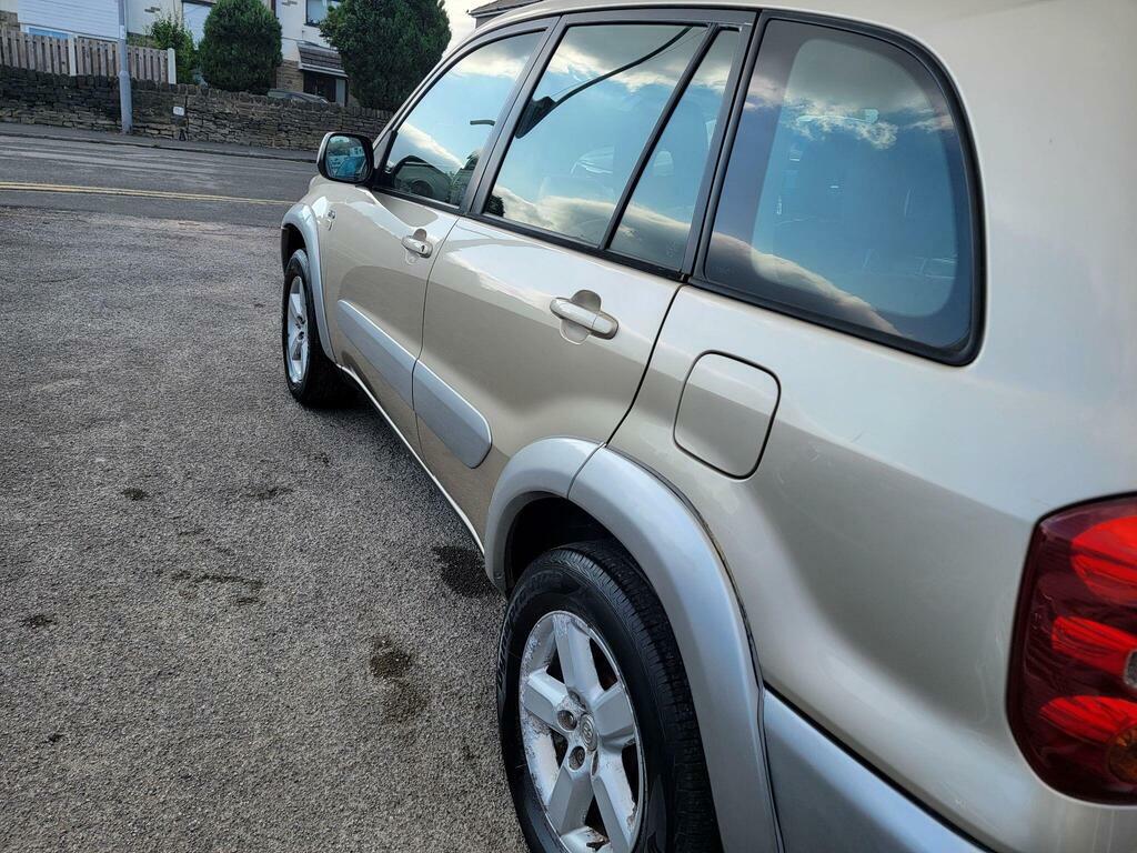 Toyota Rav 4 D-4d Xt3 Blue #11