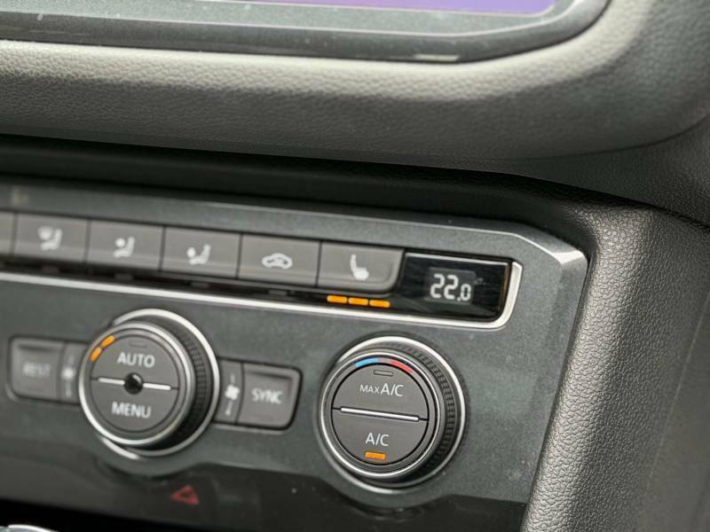 Volkswagen Tiguan Allspace 2L Match Black #17