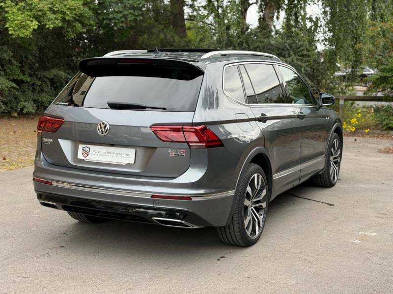 Volkswagen Tiguan Allspace 2L Match Black #8