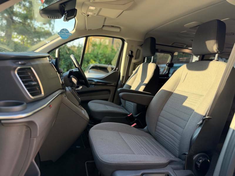 Ford Tourneo Custom Tourneo Titanium L2 Lwb 8 Seat Fwd 2.0 Ecoblu White #19