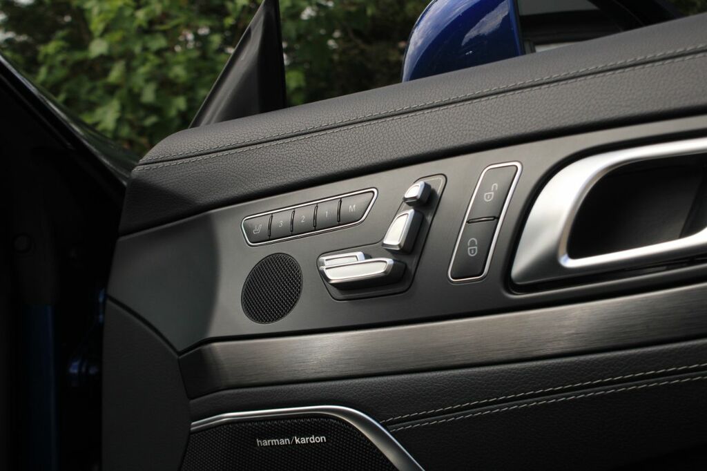 Mercedes-Benz SL Class Sl 400 Amg Line Premium White #34