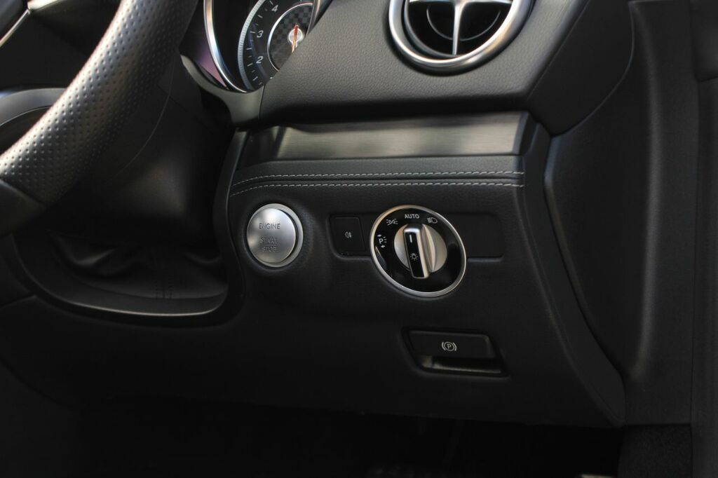 Mercedes-Benz SL Class Sl 400 Amg Line Premium White #39