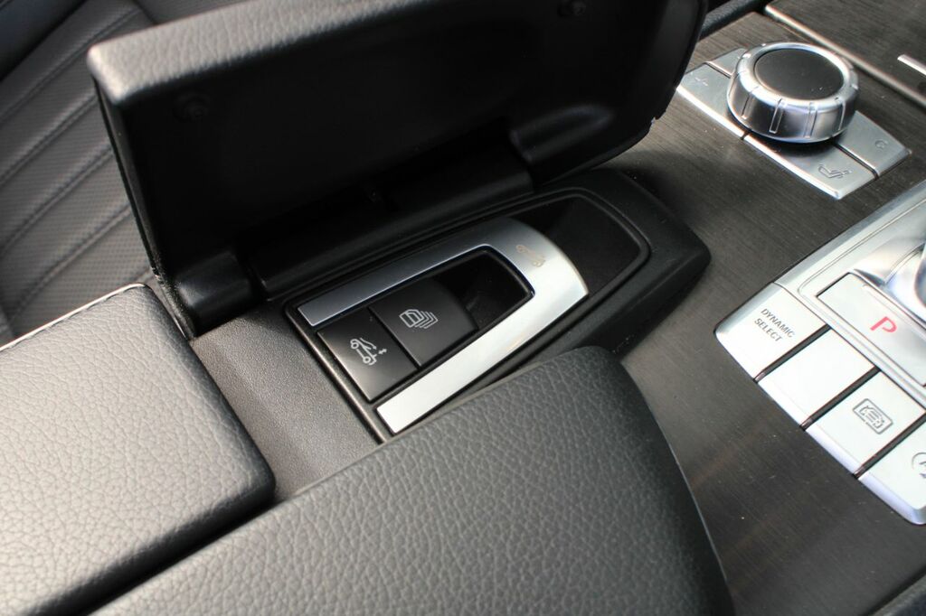 Mercedes-Benz SL Class Sl 400 Amg Line Premium White #33