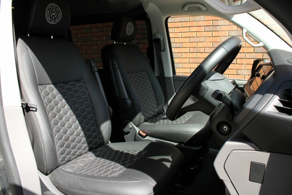 Volkswagen Transporter 2.0 Bitdi T32 Highline Dsg 4Motion Swb Euro 6 Ss Grey #4