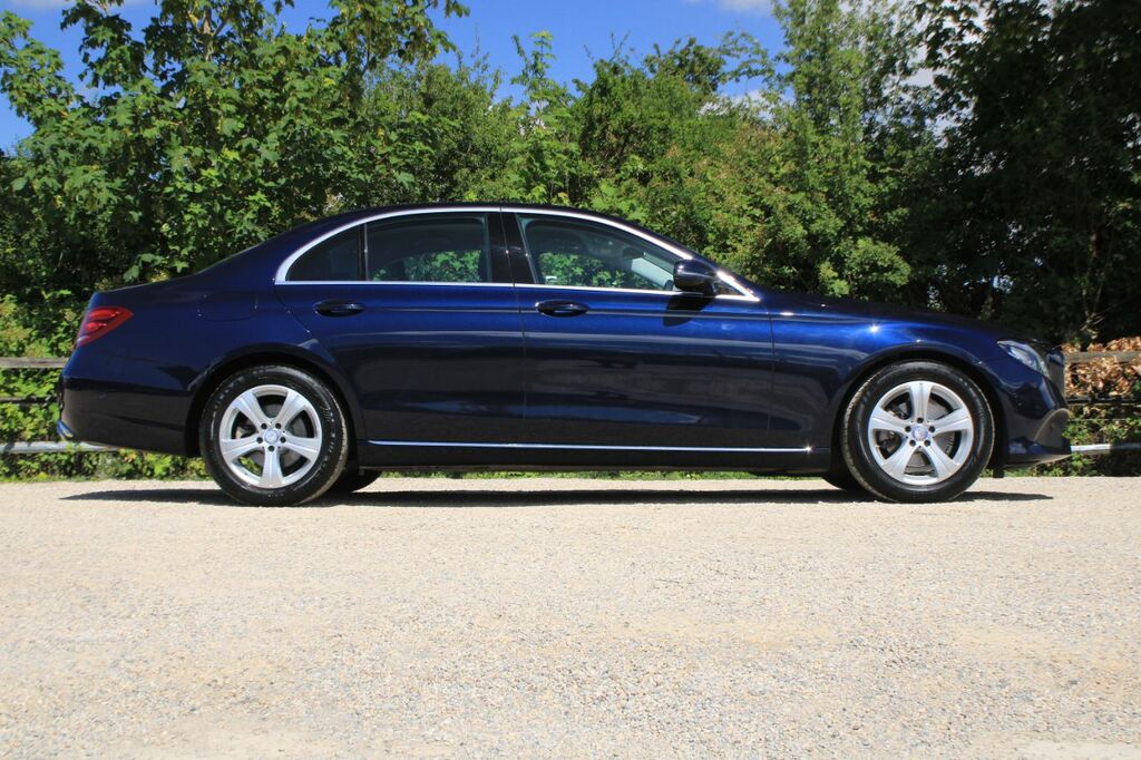 Mercedes-Benz E Class 2.0 E220d Se G-tronic Euro 6 Ss Blue #2