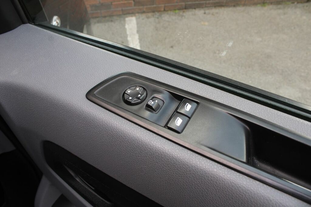 Vauxhall Vivaro 50Kwh Ultimate Lwb 8 Seat, 7.4Kw Charger Black #23