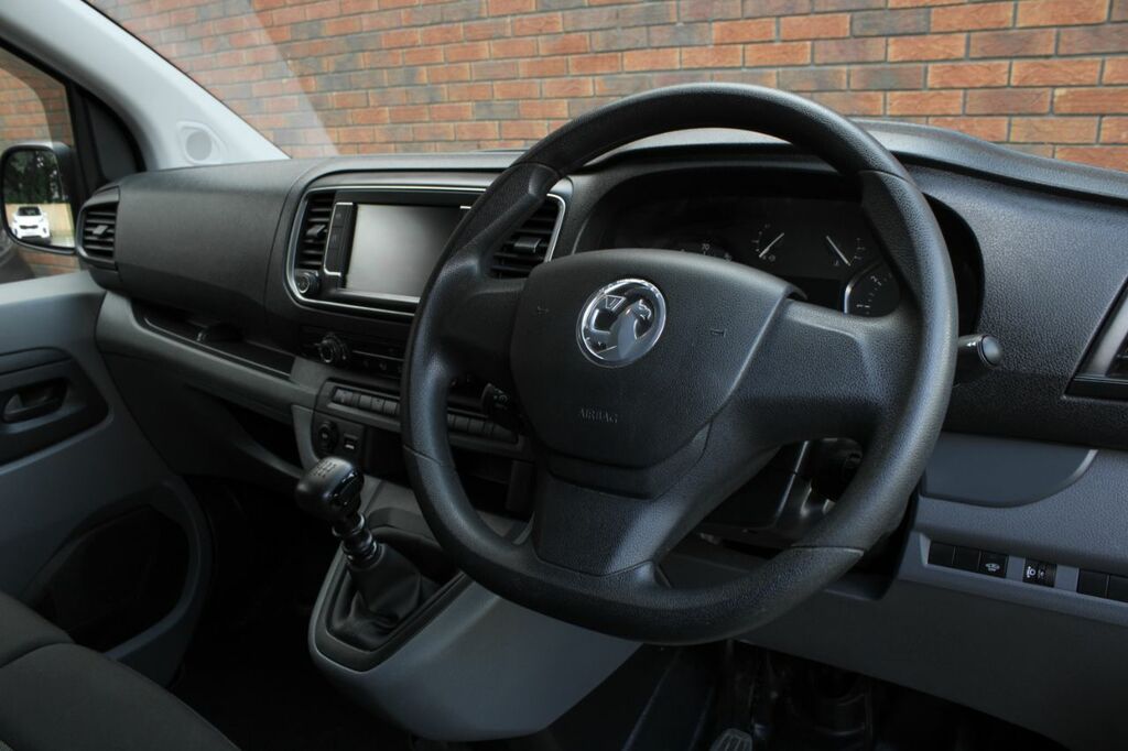 Vauxhall Vivaro 50Kwh Ultimate Lwb 8 Seat, 7.4Kw Charger Black #8