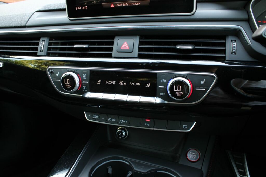 Audi RS5 3.0L Tsfi Quattro In Excess Of 15000 Of Optional Blue #21