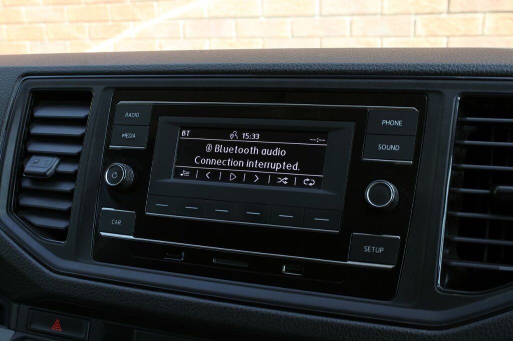 Volkswagen Crafter Mpv White #15