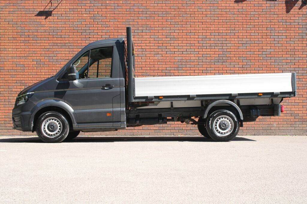 Volkswagen Crafter Mpv White #9