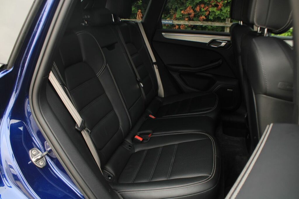 Porsche Macan T Pdk #12