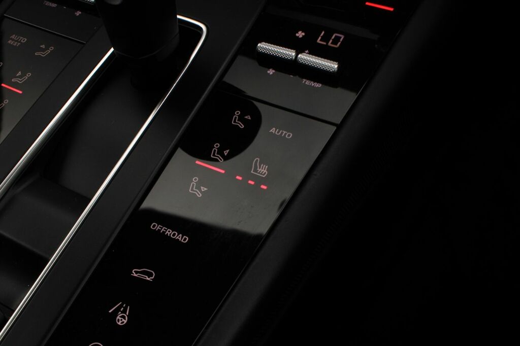 Porsche Macan T Pdk #19