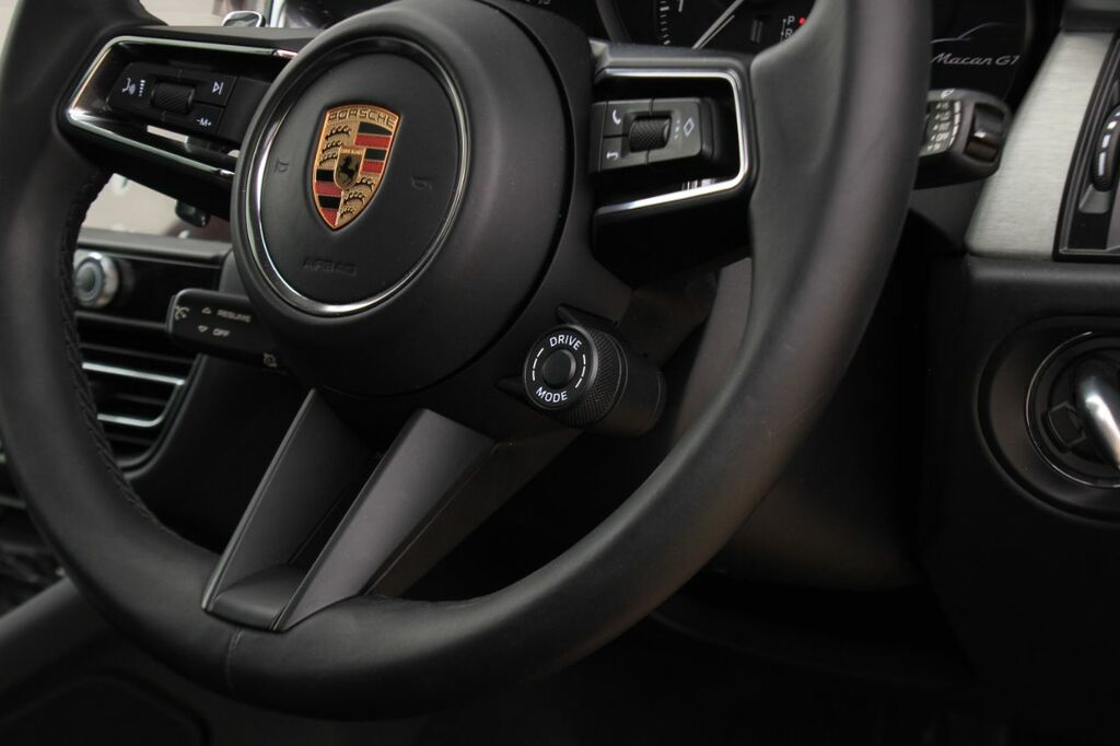 Porsche Macan T Pdk #23