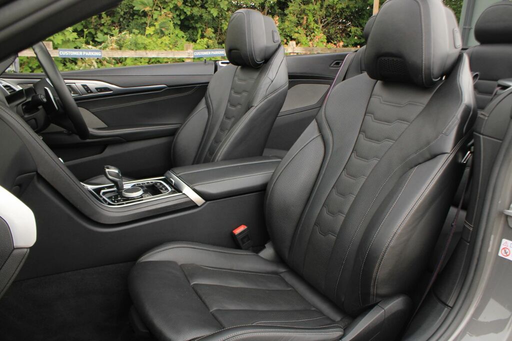 BMW 8 Series Black #19