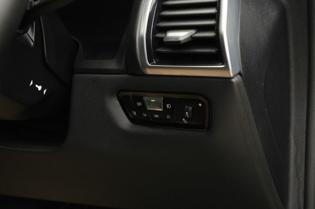 BMW 8 Series Black #42