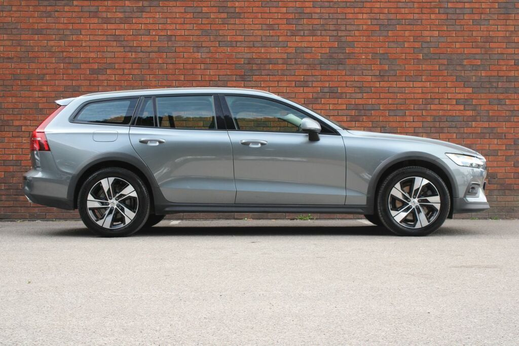 Volvo V60 Cross Country 2.0 D4 Plus Awd Euro 6 Ss - 2019 19 Grey #2