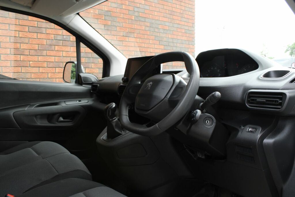 Peugeot Partner 1.5 Bluehdi 950 Professional Long Panel Van Lwb Eu White #5