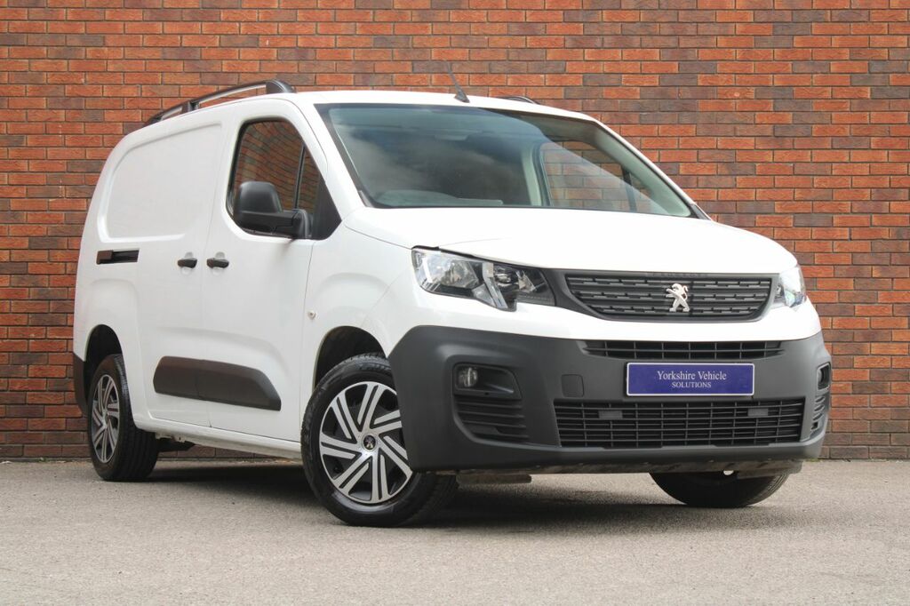 Peugeot Partner 1.5 Bluehdi 950 Professional Long Panel Van Lwb Eu White