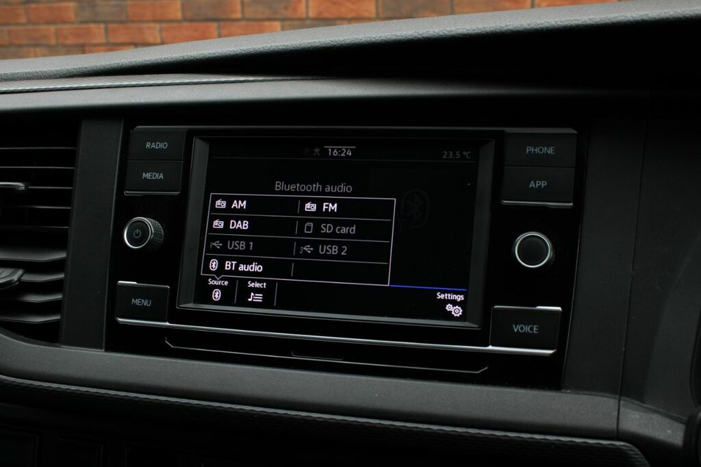 Volkswagen Transporter Highline Blue #23