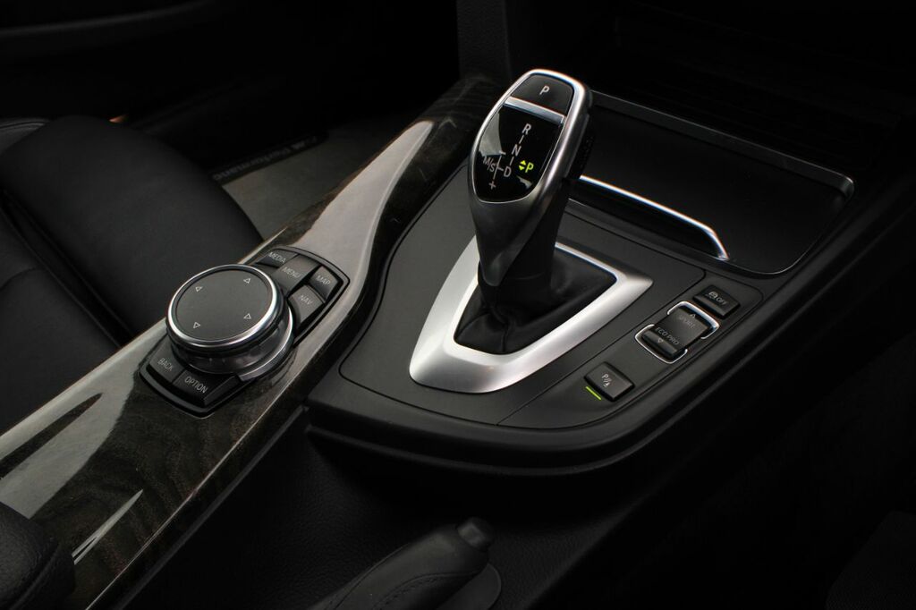 BMW 4 Series 420D M Sport Black #21